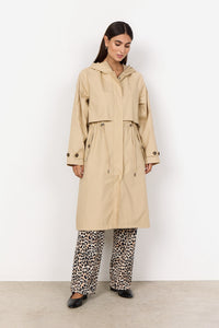 Lora-17 Raincoat