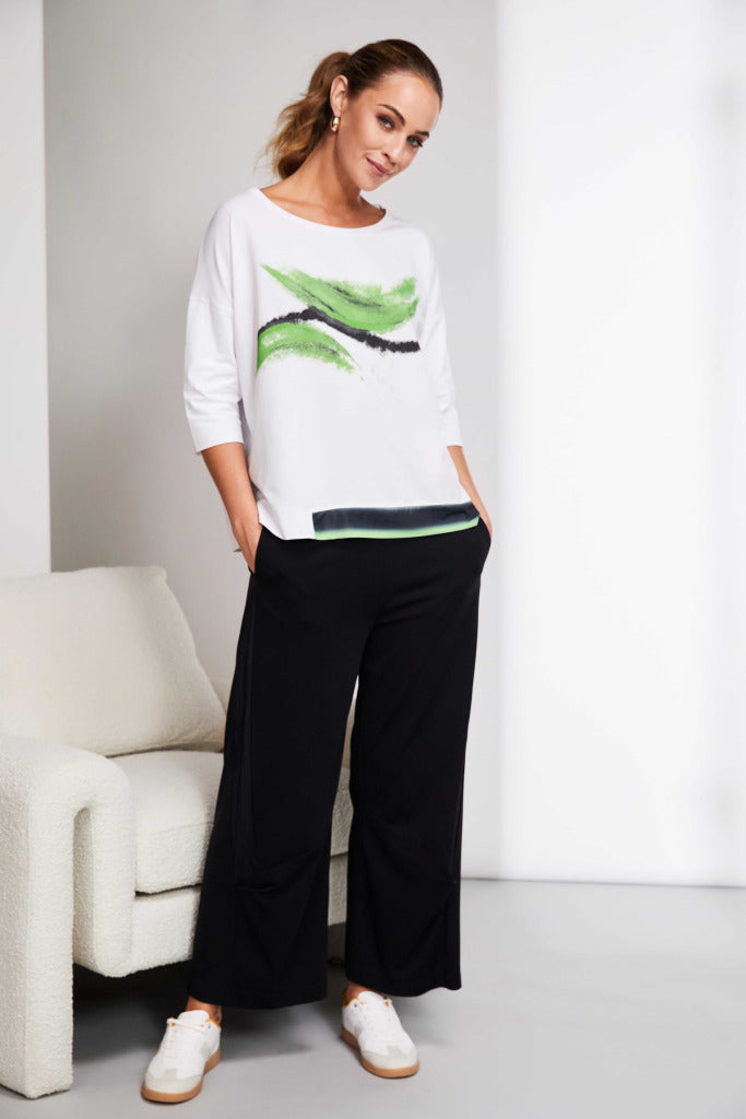 Feather placement print round neck top