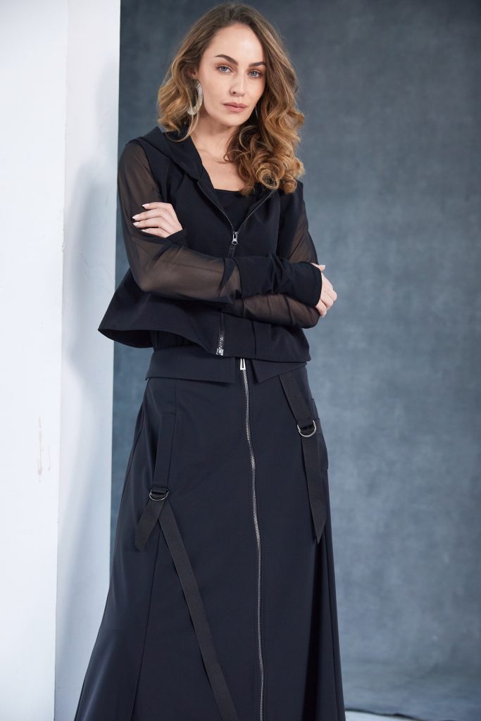 Jersey round neck under garment top with mesh sleeve