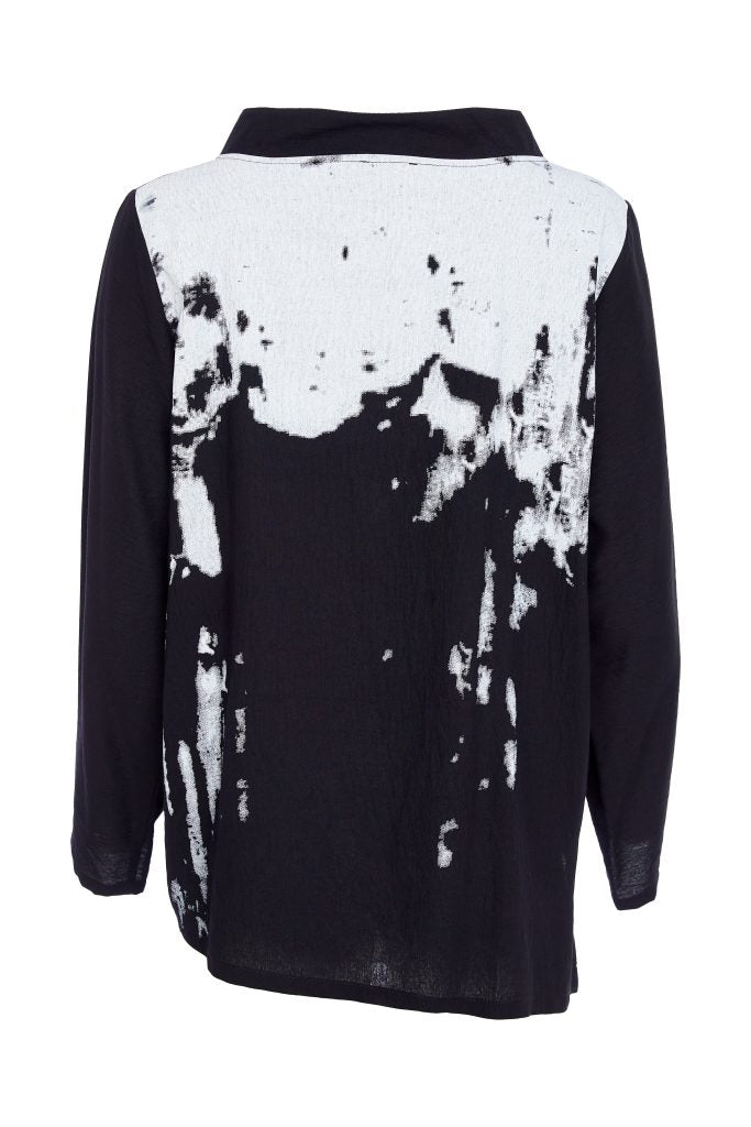 Print angled hem top with raised collar