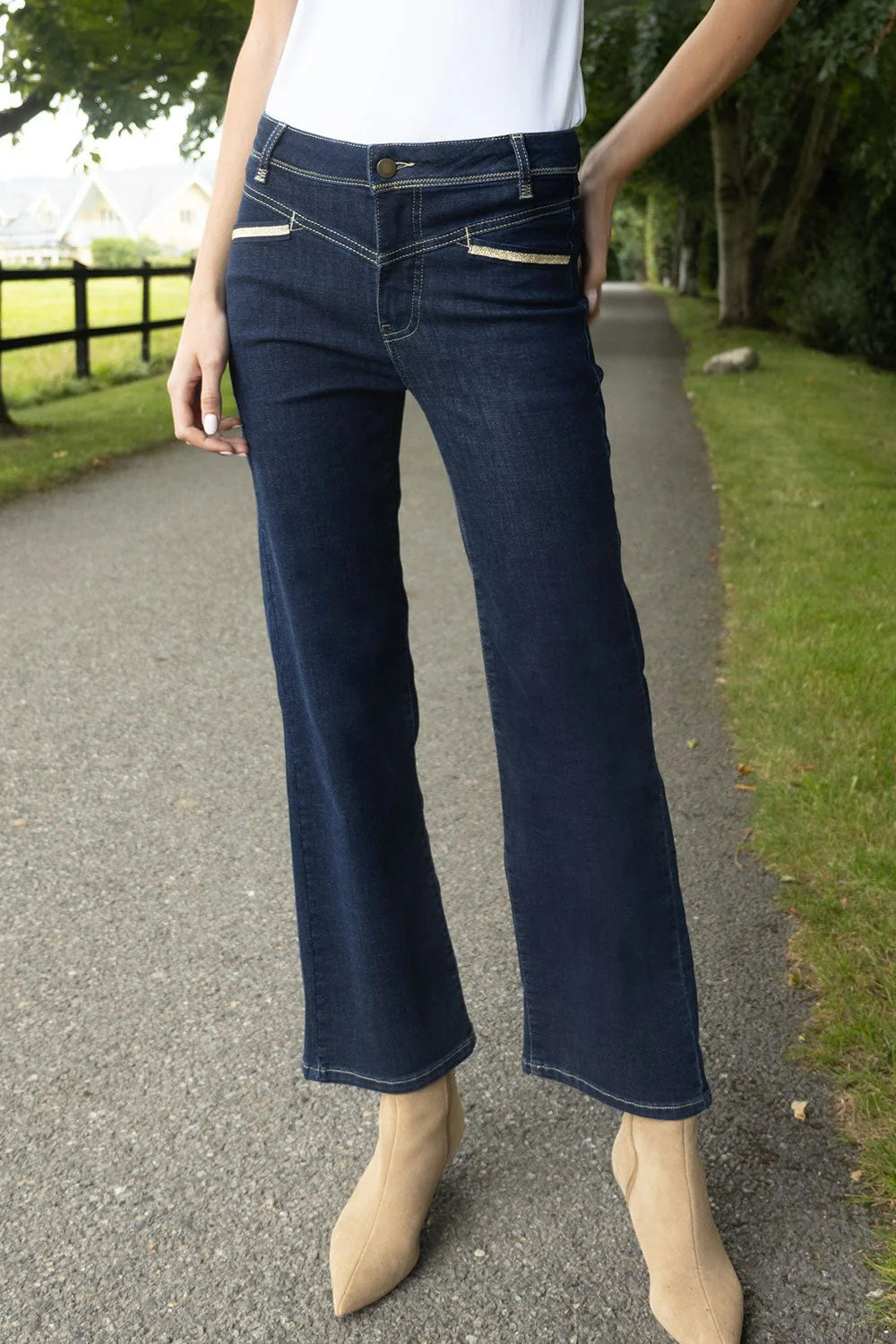 Allegra Slightly Wide Leg Jean – 29” Leg