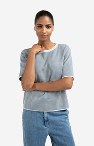 Jacquard knit with zigzag pattern and short sleeves