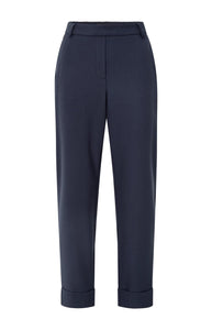 Trousers with elastic waistband and turned-up hem